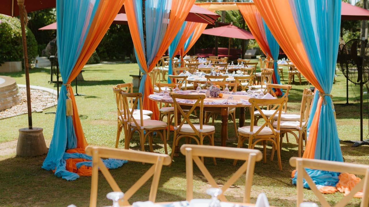 071 Private & Corporate